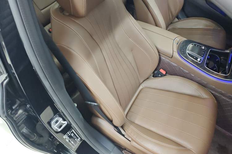 Used Mercedes-Benz E-Class 2023 E 260 Stylish Sports Edition Right Front Seat