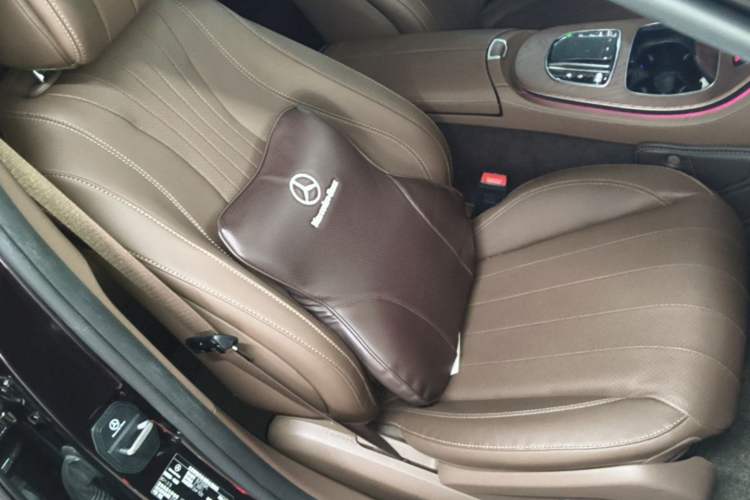 Used Mercedes-Benz E-Class 2023 Updated E 300 L Luxury Edition Right Front Seat