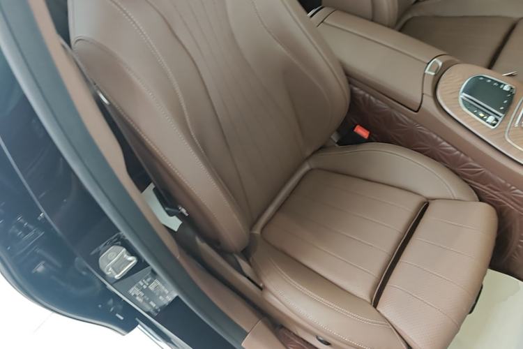 Used Mercedes-Benz E-Class 2023 Facelift E 260 L Right Front Seat