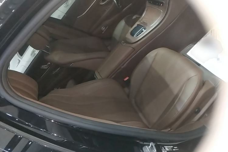 Used Mercedes-Benz E-Class 2023 E 300 L Luxury Model Right Front Seat