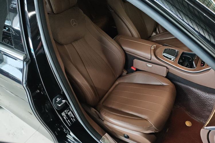 Used Mercedes-Benz E-Class 2023 E 300 L Stylish Model Right Front Seat