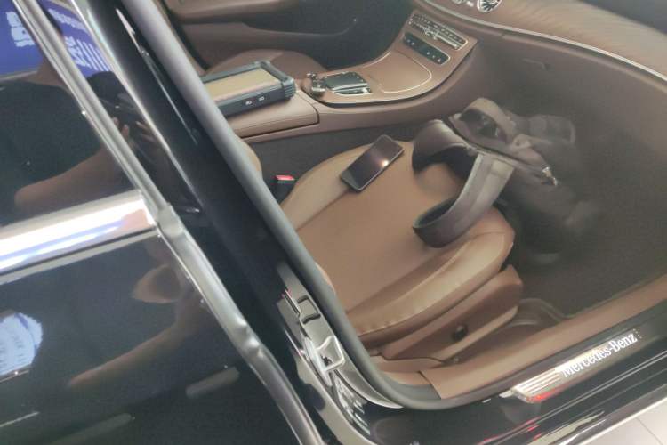 Used Mercedes-Benz E-Class 2023 E 300 L Stylish Model Right Front Seat