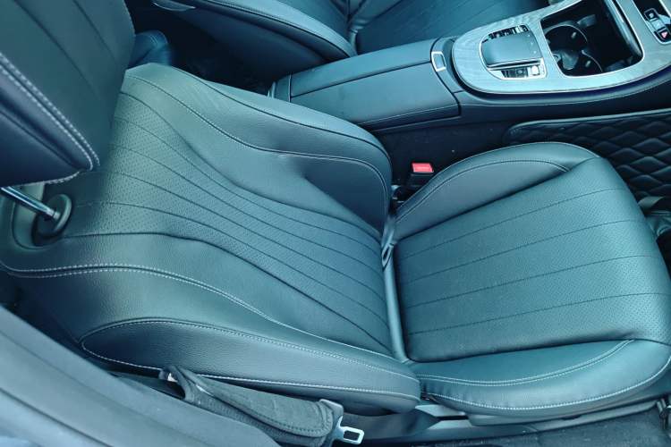 Used Mercedes-Benz E-Class 2023 E 300 L Stylish Model Right Front Seat