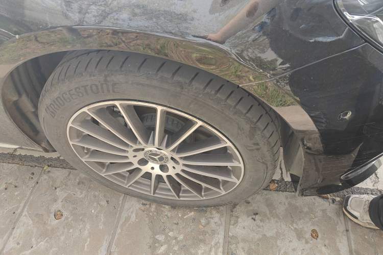 Used Mercedes-Benz E-Class 2023 Facelift E 260 L Right Front Wheel Hub