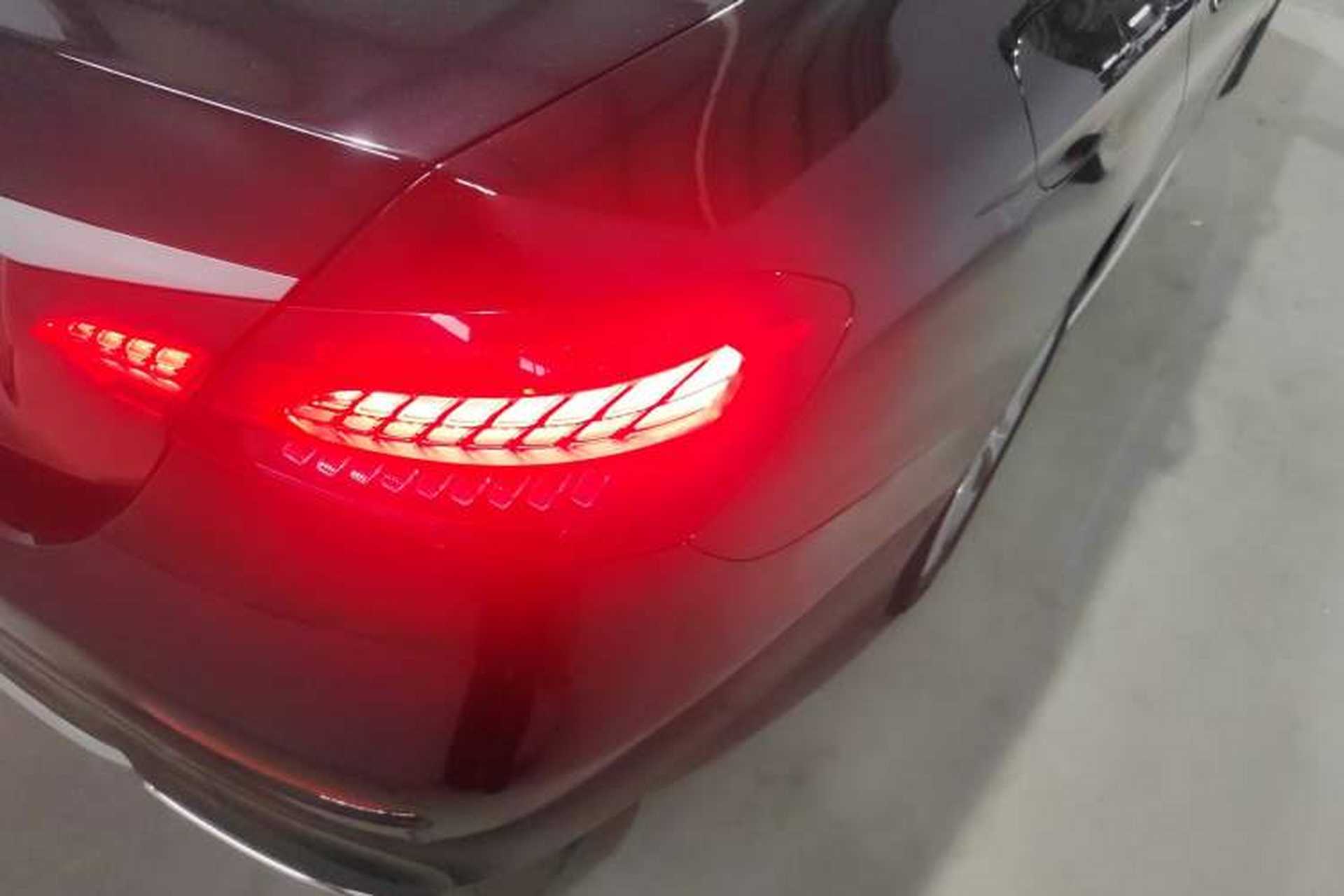 Used Mercedes-Benz E-Class 2023 Restyled E 300 L Sport Luxury Edition Right Rear Taillight