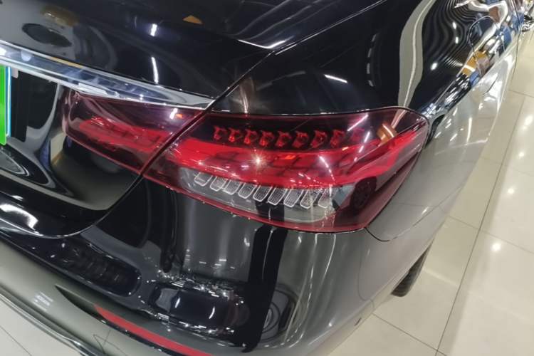 Used Mercedes-Benz E-Class 2023 E 300 L Stylish Model Right Rear Taillight