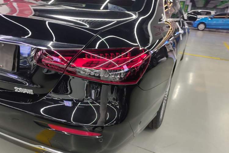 Used Mercedes-Benz E-Class 2023 E 300 L Luxury Model Right Rear Taillight