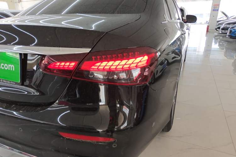 Used Mercedes-Benz E-Class 2023 Restyled E 300 L Sporty and Stylish Edition Right Rear Taillight