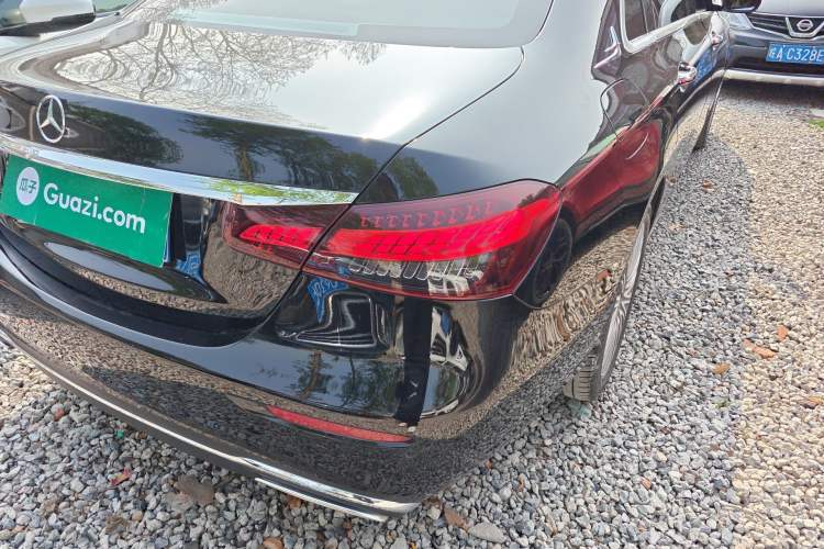 Used Mercedes-Benz E-Class 2023 Updated E 300 L Fashion Edition Right Rear Taillight
