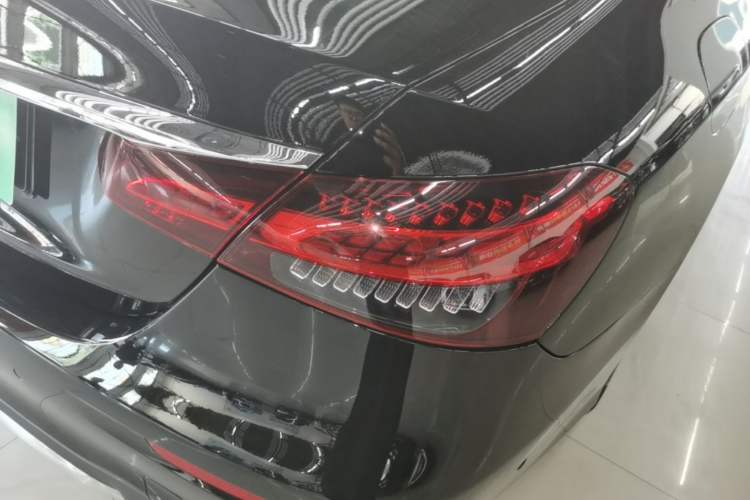 Used Mercedes-Benz E-Class 2023 E 300 L Sporty and Stylish Model Right Rear Taillight