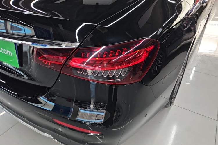 Used Mercedes-Benz E-Class 2023 E 300 L Sporty and Stylish Model Right Rear Taillight
