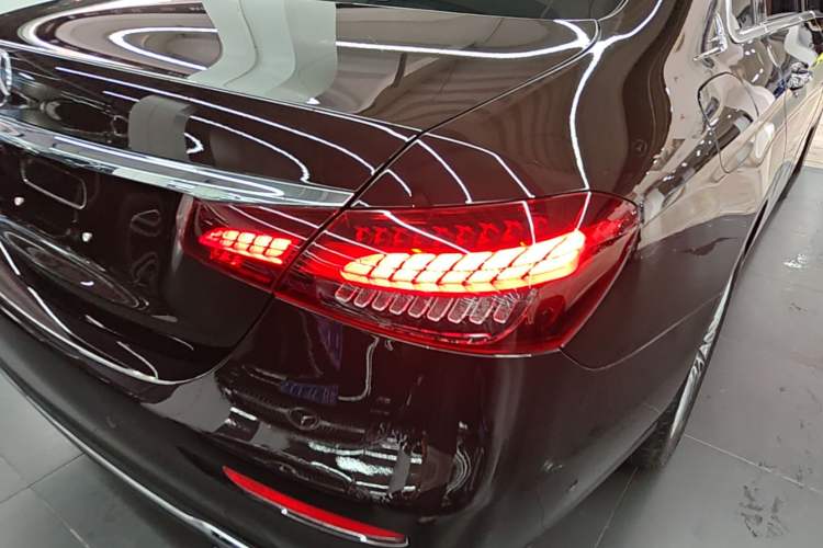 Used Mercedes-Benz E-Class 2023 E 300 L Stylish Model Right Rear Taillight