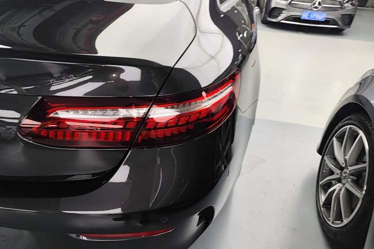 Used Mercedes-Benz E-Class 2023 E 260 Coupe Right Rear Taillight
