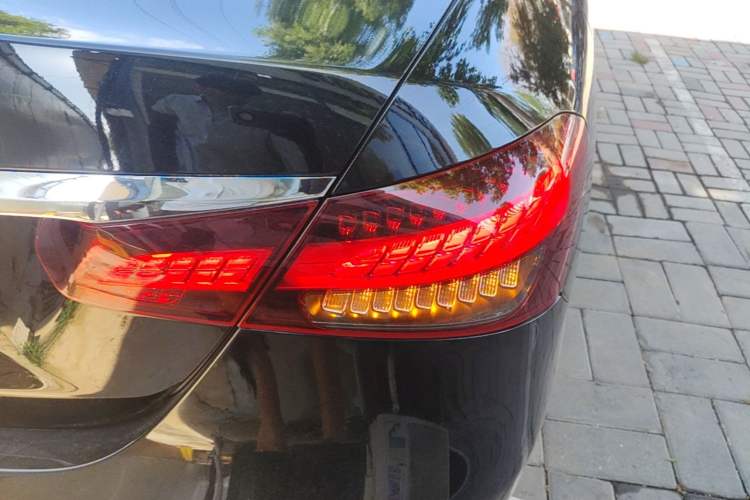 Used Mercedes-Benz E-Class 2023 Facelift E 260 L Right Rear Taillight