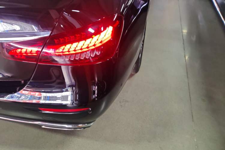 Used Mercedes-Benz E-Class 2023 Facelift E 260 L Right Rear Taillight