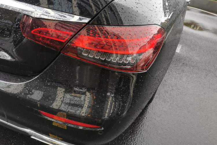 Used Mercedes-Benz E-Class 2023 E 300 L Luxury Model Right Rear Taillight