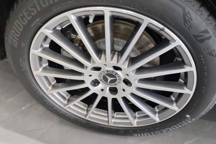 Used Mercedes-Benz E-Class 2023 Facelift E 260 L Right Rear Wheel Hub