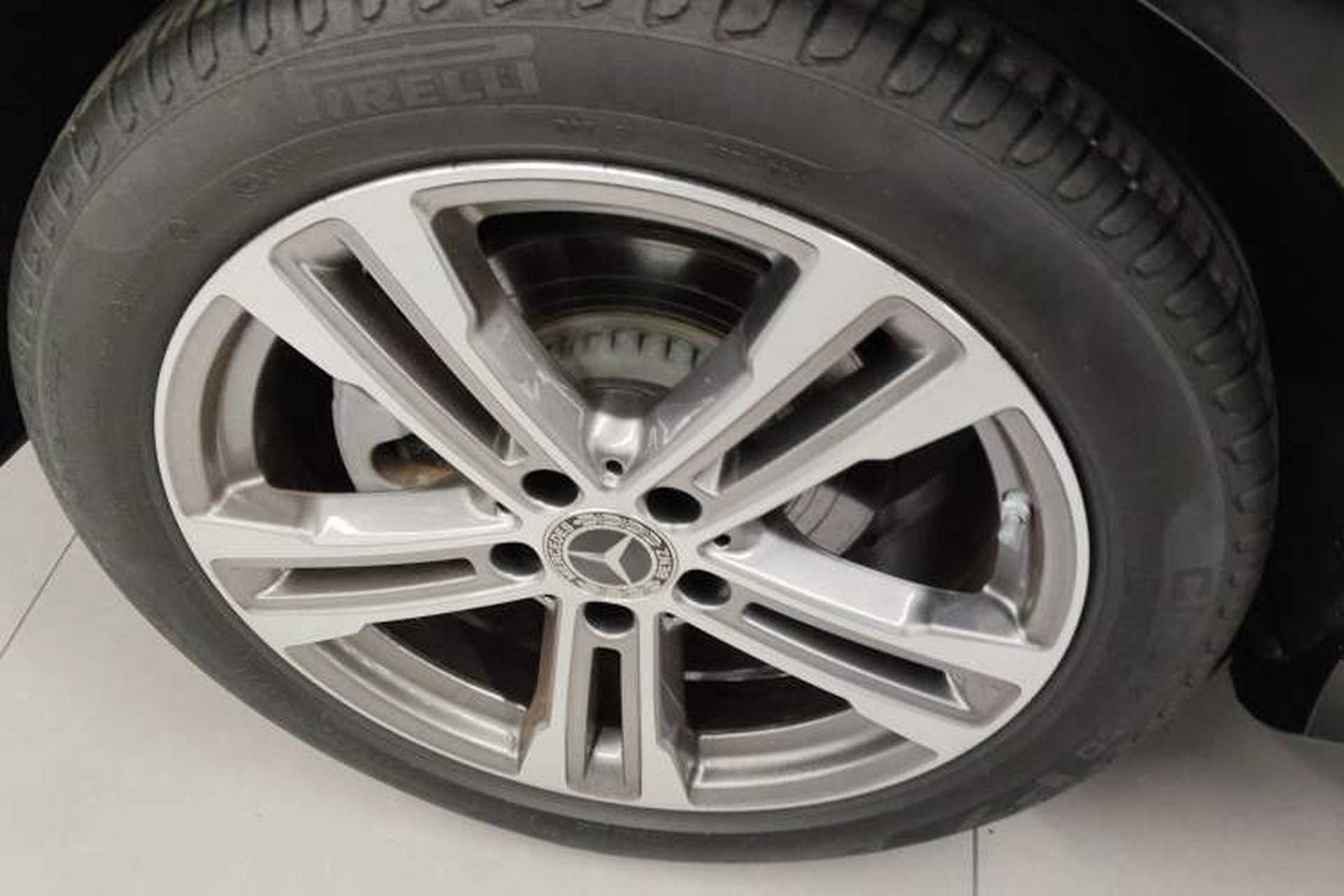 Used Mercedes-Benz E-Class 2023 Restyled E 260 L Sport Edition Right Rear Wheel Hub