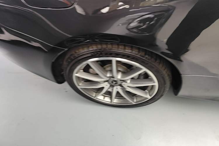 Used Mercedes-Benz E-Class 2023 E 260 Coupe Right Rear Wheel Hub