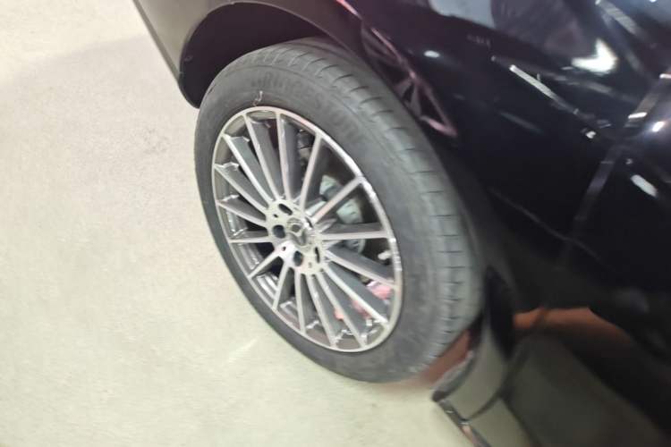 Used Mercedes-Benz E-Class 2023 Facelift E 260 L Right Rear Wheel Hub