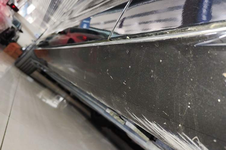 Used Mercedes-Benz E-Class 2023 E 260 L Right Side Sill