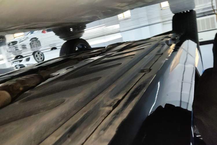 Used Mercedes-Benz E-Class 2023 Facelift E 260 L Right Side Sill