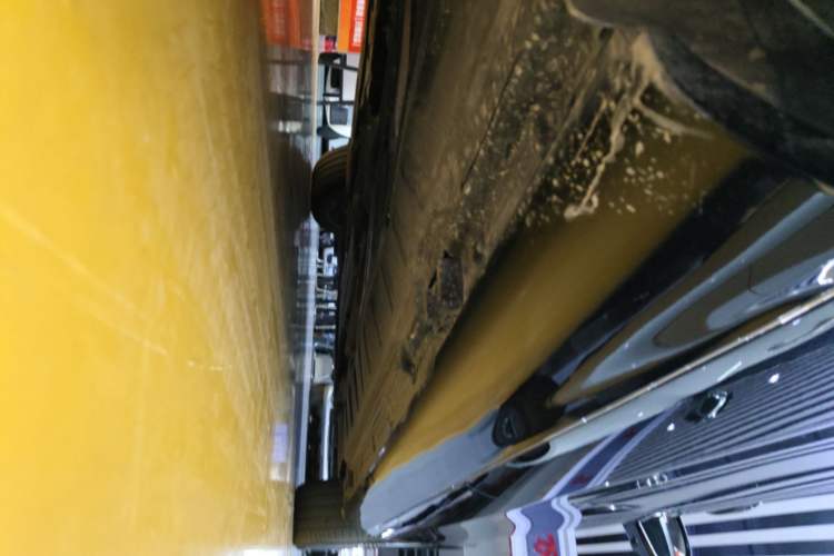 Used Mercedes-Benz E-Class 2023 Updated E 300 L Luxury Edition Right Side Sill