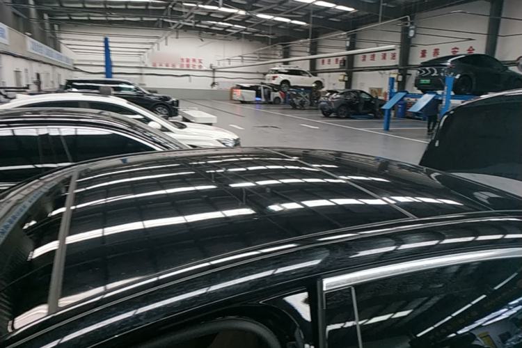 Used Mercedes-Benz E-Class 2023 Updated E 300 L Luxury Edition Roof