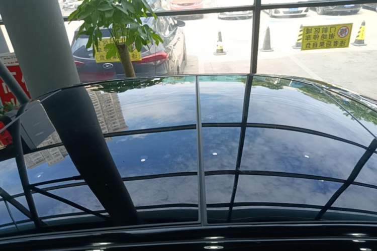Used Mercedes-Benz E-Class 2023 E 300 L Luxury Model Roof