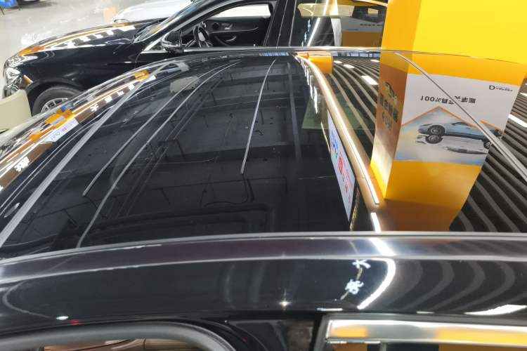 Used Mercedes-Benz E-Class 2023 E 300 L Luxury Model Roof
