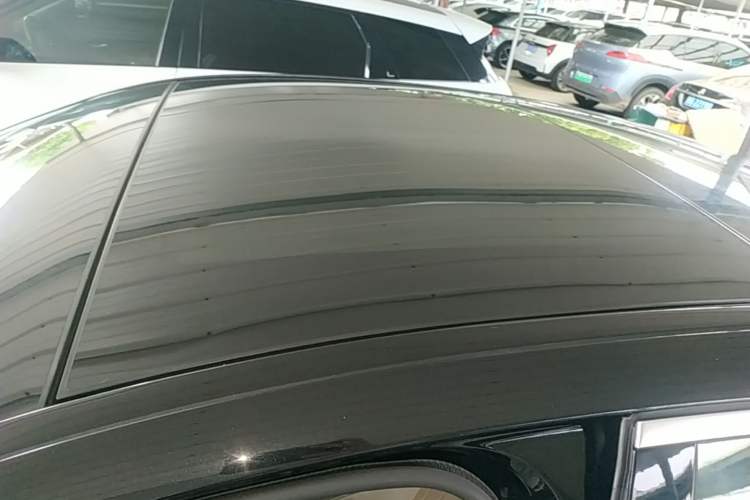 Used Mercedes-Benz E-Class 2023 E 300 L Luxury Model Roof