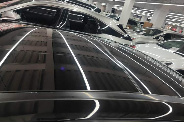 Used Mercedes-Benz E-Class 2023 Updated E 300 L Luxury Edition Roof