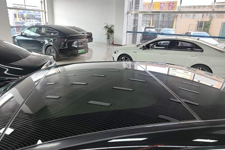 Used Mercedes-Benz E-Class 2023 Facelift E 260 L Roof