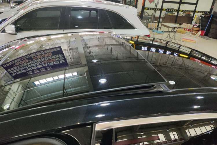 Used Mercedes-Benz E-Class 2023 Updated E 300 L Fashion Edition Roof