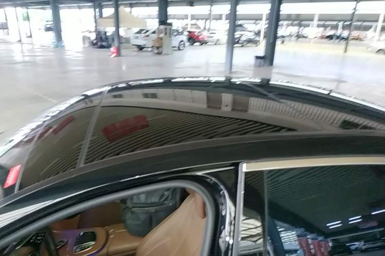 Used Mercedes-Benz E-Class 2023 Updated E 300 L Luxury Edition Roof