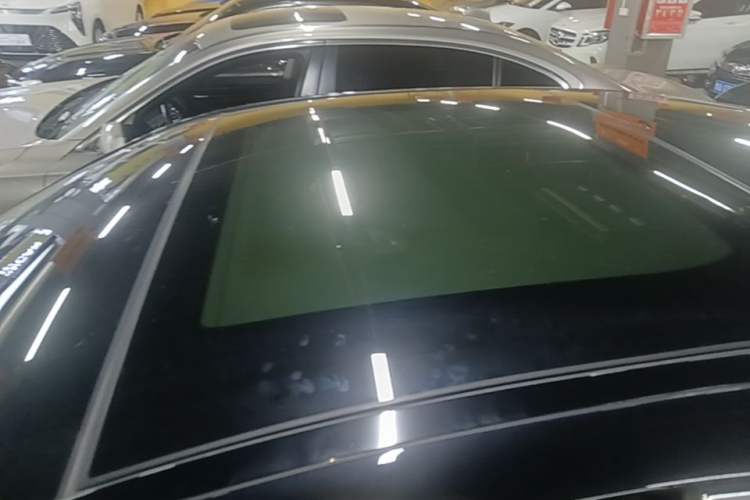 Used Mercedes-Benz E-Class 2023 Updated E 300 L Luxury Edition Roof