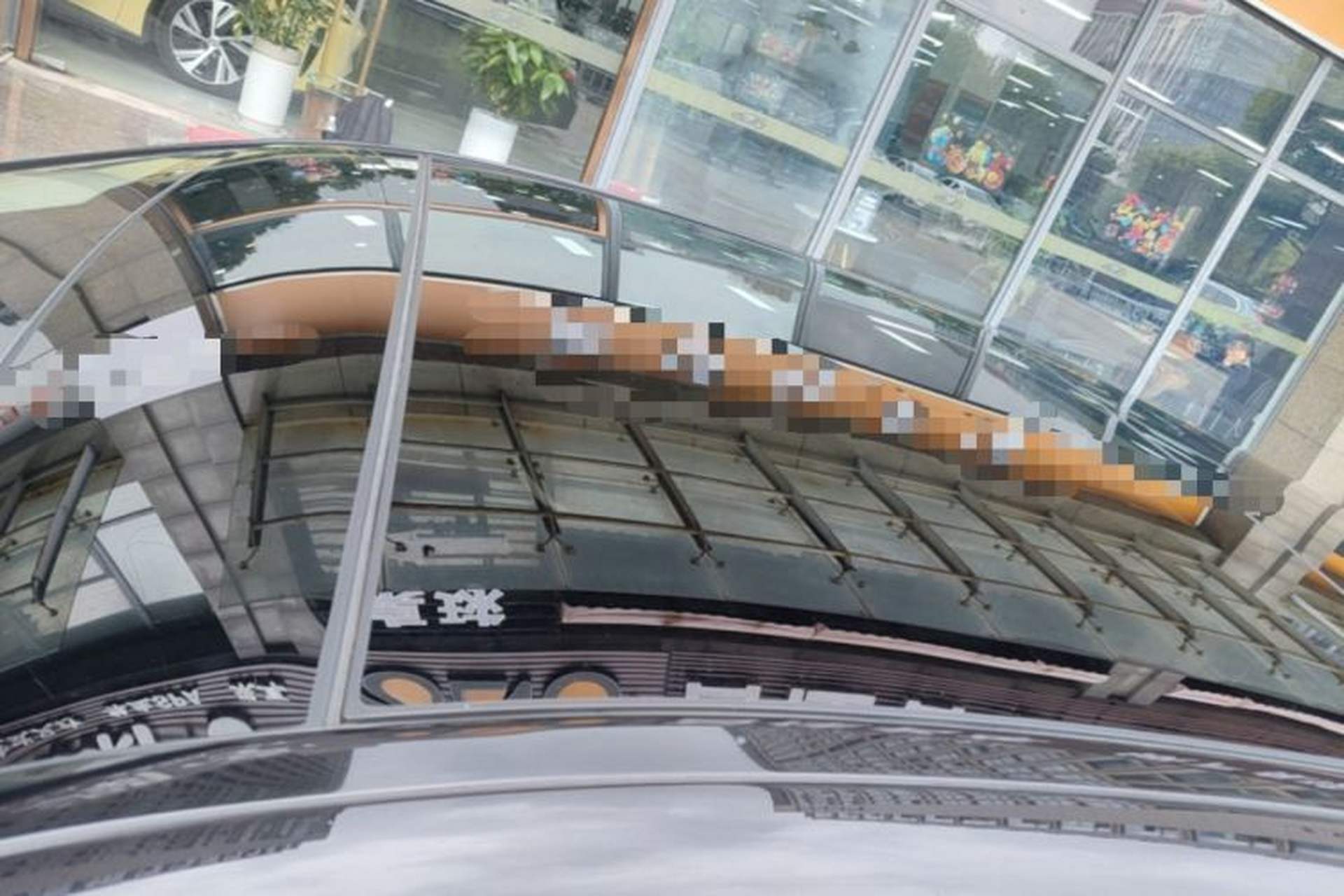 Used Mercedes-Benz E-Class 2023 Facelift E 260 L Roof