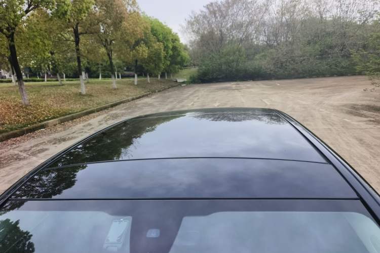 Used Mercedes-Benz E-Class 2023 E 300 L Stylish Model Roof