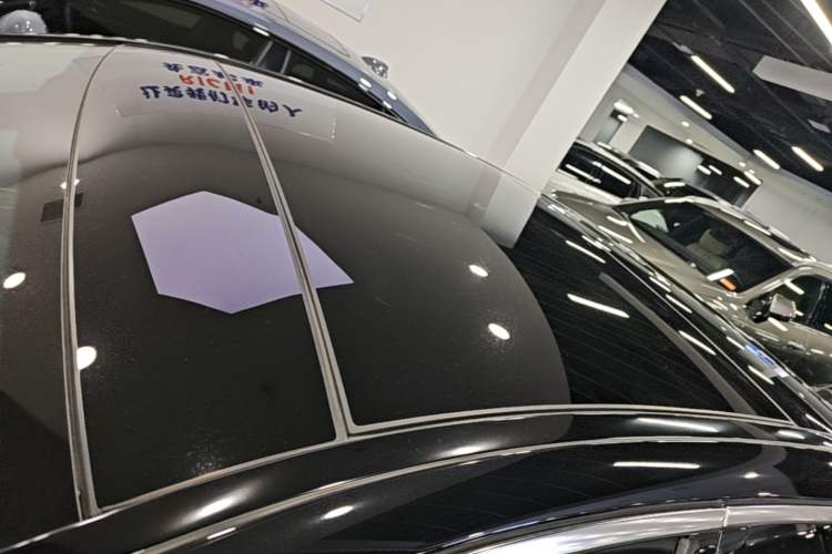 Used Mercedes-Benz E-Class 2023 E 300 L Luxury Model Roof