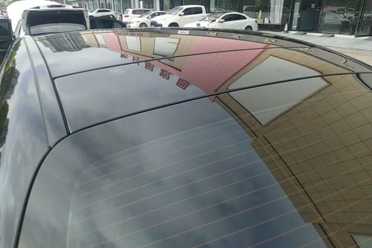 Used Mercedes-Benz E-Class 2023 E 300 L Stylish Model Roof
