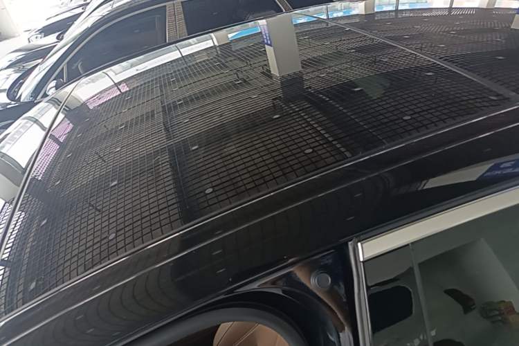 Used Mercedes-Benz E-Class 2023 Updated E 300 L Fashion Edition Roof