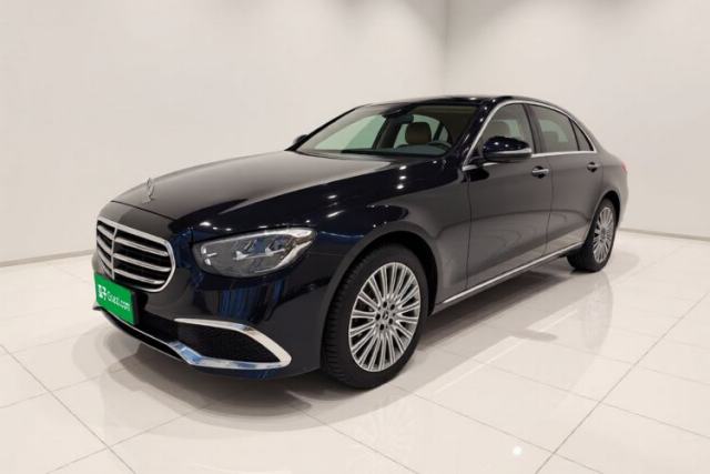 Mercedes-Benz E-Class 2023 E 300 L Stylish Model d’occasion