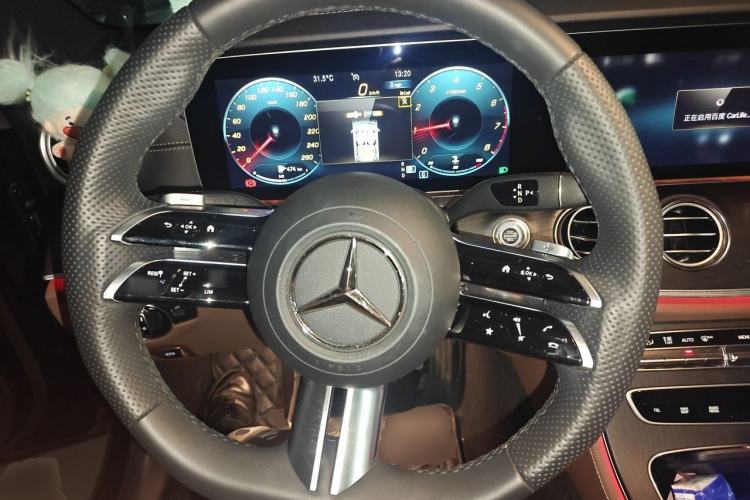 Used Mercedes-Benz E-Class 2023 Restyled E 300 L Sport Luxury Edition Steering Wheel
