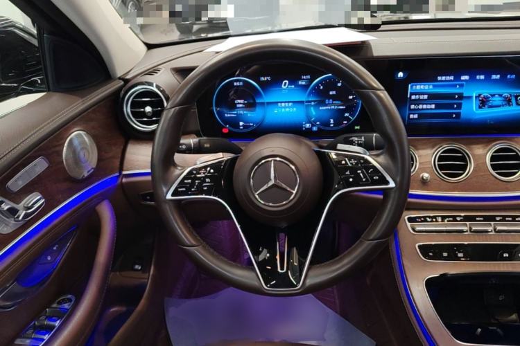 Used Mercedes-Benz E-Class 2023 E 300 L Luxury Model Steering Wheel