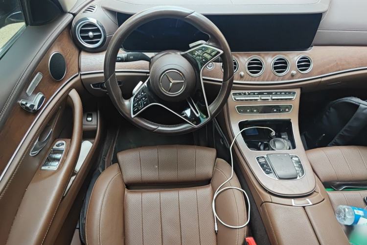 Used Mercedes-Benz E-Class 2023 E 260 L Steering Wheel
