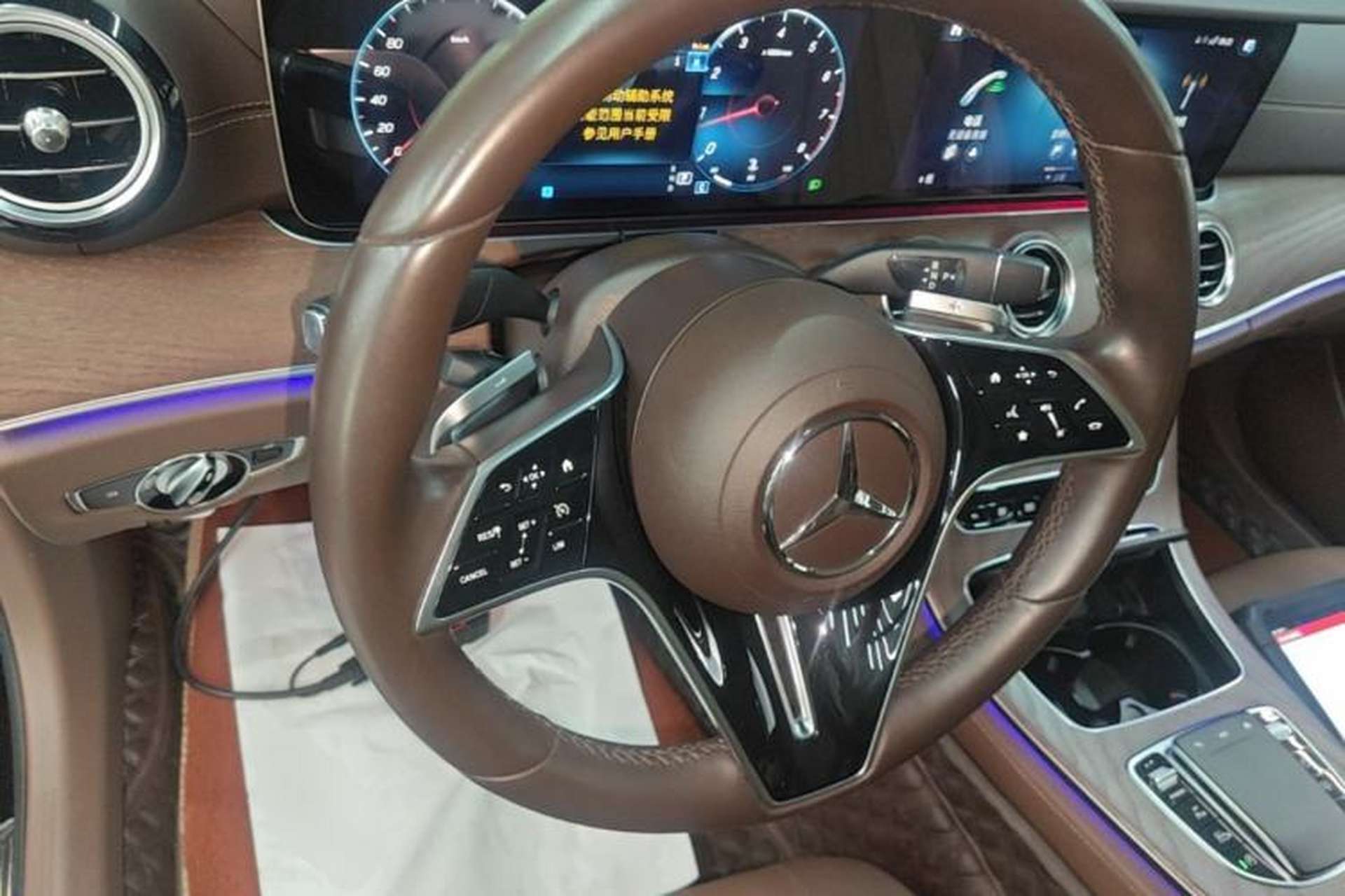 Used Mercedes-Benz E-Class 2023 E 300 L Luxury Model Steering Wheel