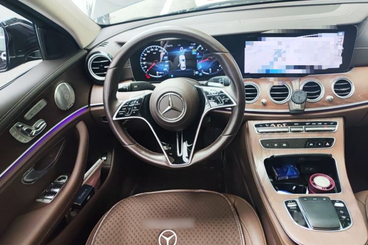 Used Mercedes-Benz E-Class 2023 E 300 L Luxury Model Steering Wheel