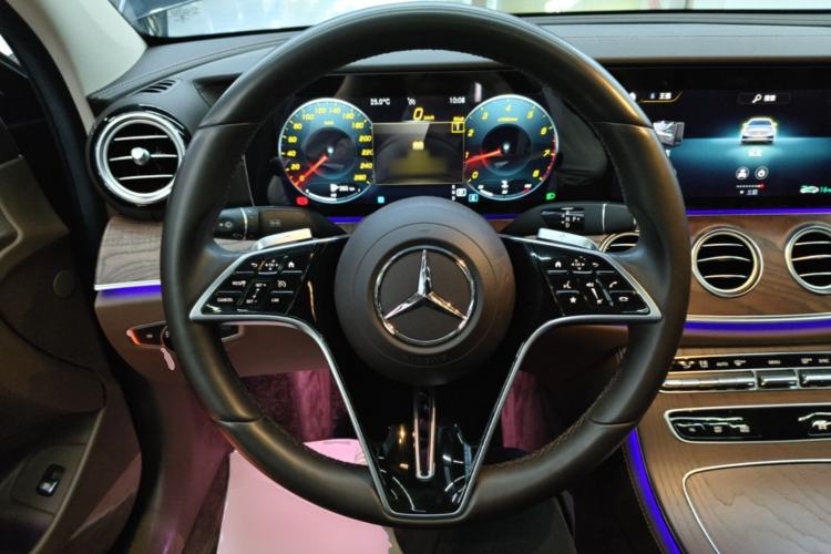 Used Mercedes-Benz E-Class 2023 E 300 L Luxury Model Steering Wheel