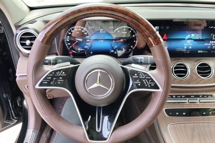 Used Mercedes-Benz E-Class 2023 E 300 L Stylish Model Steering Wheel