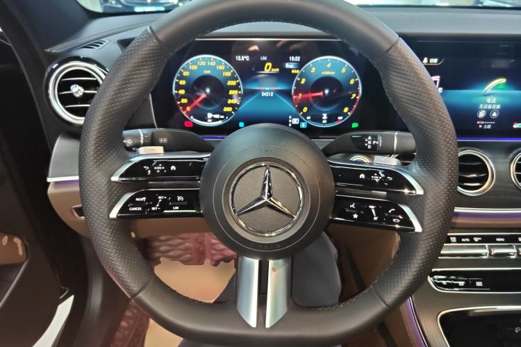 Used Mercedes-Benz E-Class 2023 E 300 L Sport Luxury Edition Steering Wheel